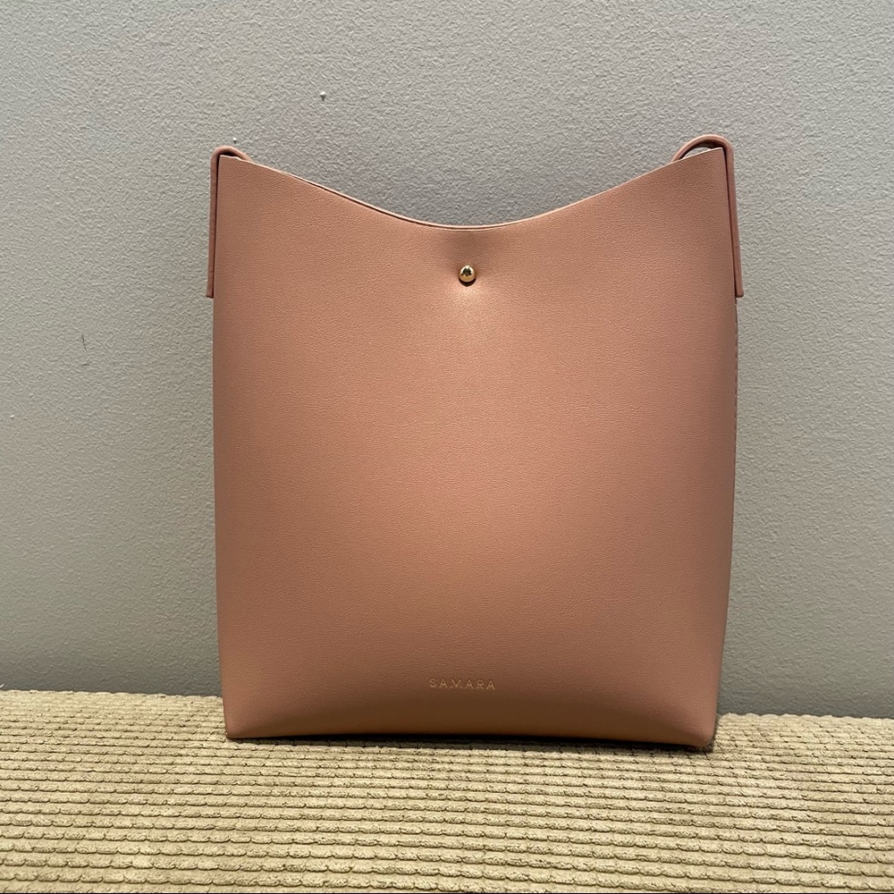 Samara Pink Vegan Bucket Bag - Picture 7 of 10